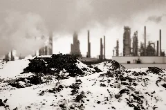 Alberta Refinery April 2011