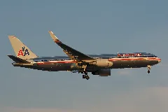 American Airlines Boeing 767 300(W) N390Aa (7571914494) (2)