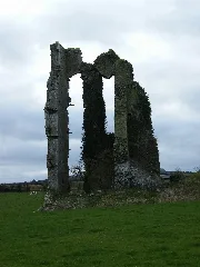 Balleen Castle Geograph.org.uk 2329544