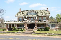 Bottoms House