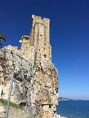 Castello Della Pietra (Roseto Capo Spulico) Settembre 2019 Vista Laterale 01