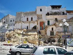 Castro Piazza Dante Uno