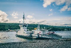 Englishtown Ferry (21736873346)