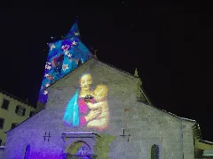 Fiumalbo Chiesa Parrocchiale, Fronte E Campanile Proiettati Madonna E Gesù Grande