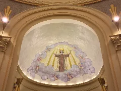 Icône Du Christ Surplombant L'autel De La Cathédrale D'amos