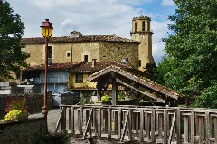 La Maison De L'évêque Et Le Donjon Tour De Tourtouse (Ariège)
