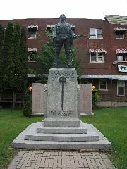 Pembroke War Memorial