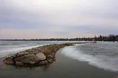 Treading On Ice (8608502508)