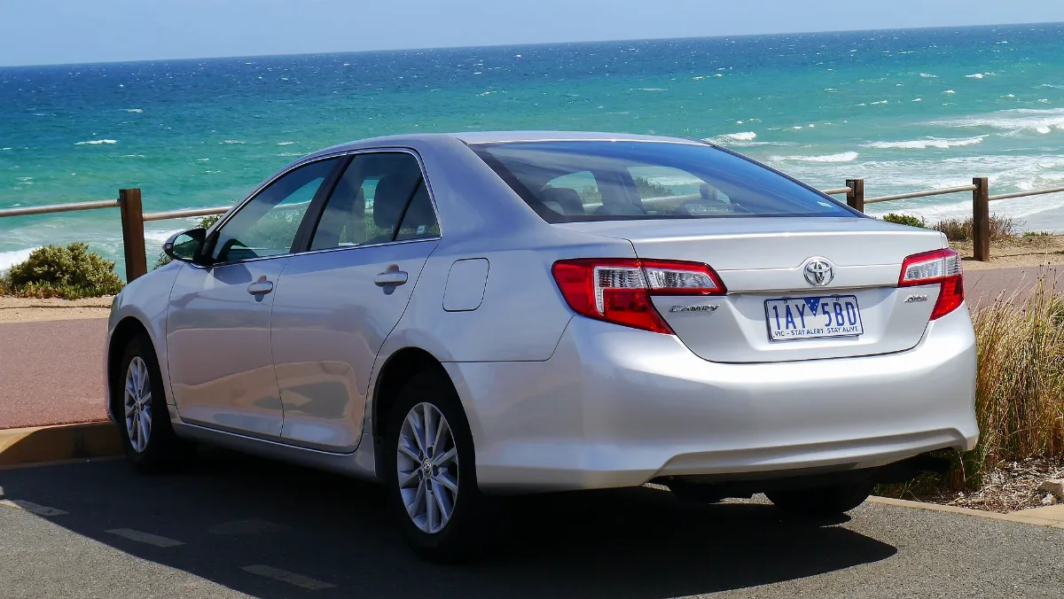2014 Toyota Camry (Asv50R) Altise Sedan (16954217645)