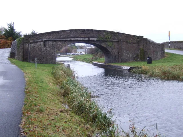 Abbey Bridge Geograph.org.uk 626780