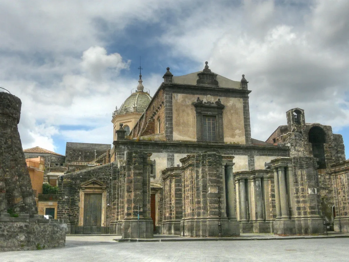 Adrano Duomo Panoramio