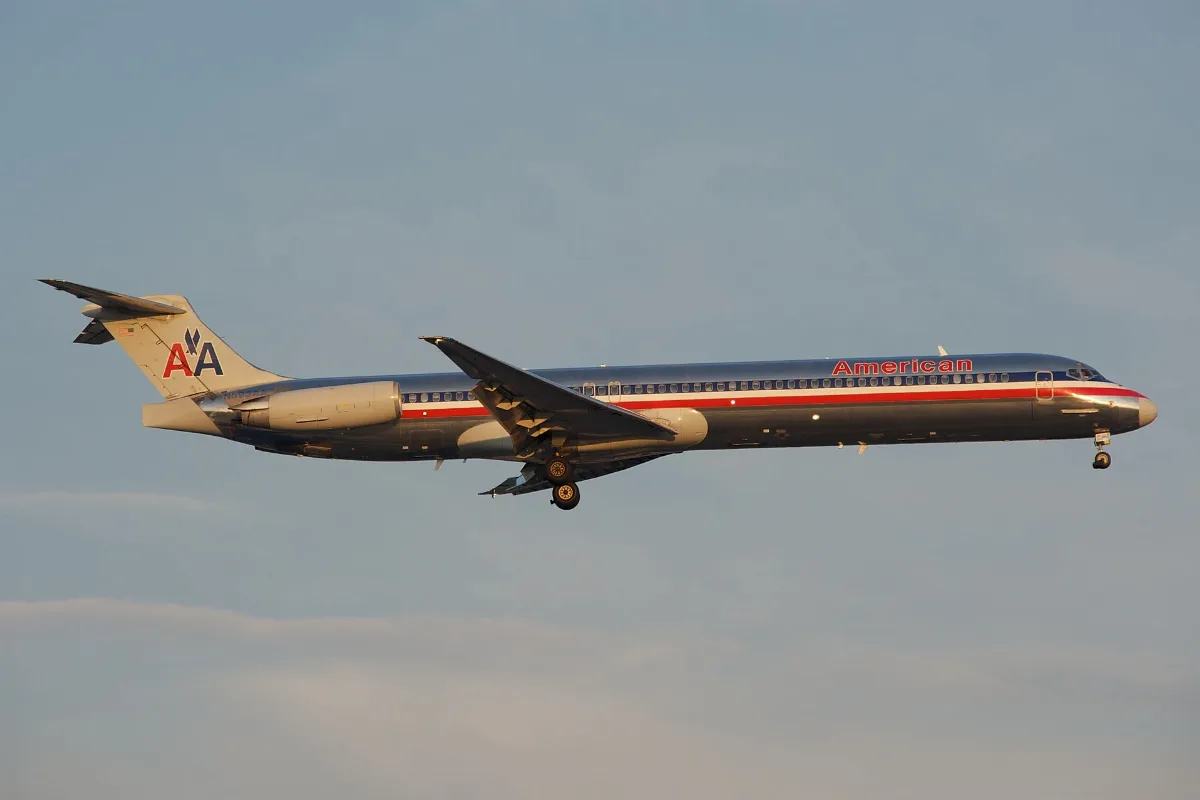 American Airlines Md 80 N593Aa (7571915654) (3)