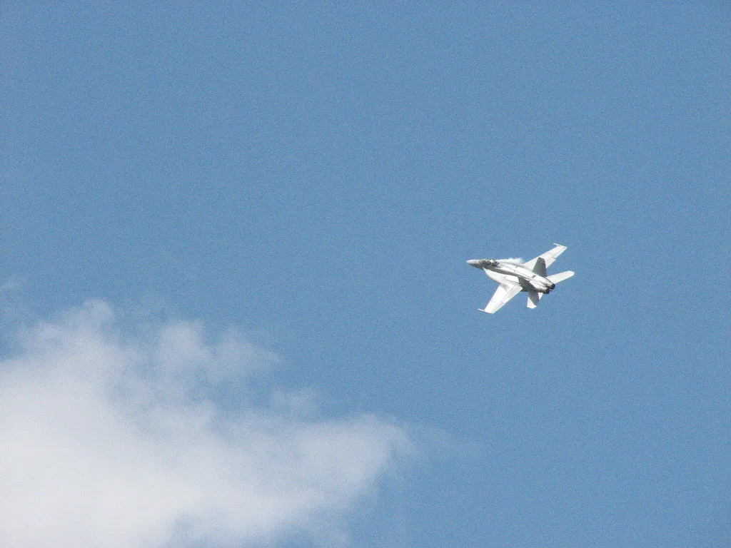 An F18 Pulling High Gs. (1063987932)