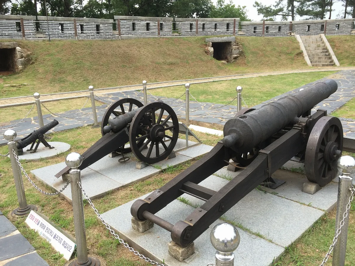 Artillery Weapons In Gwangseongbo