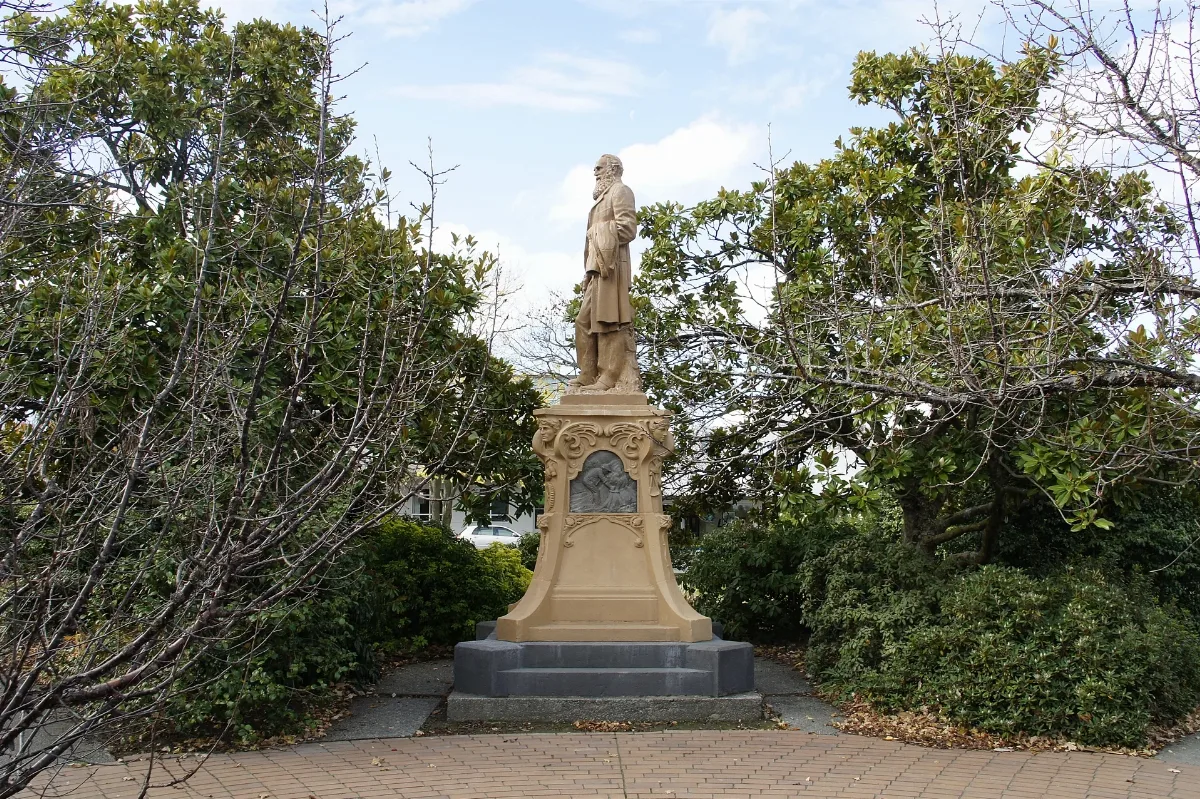 Ashburton 7304141006