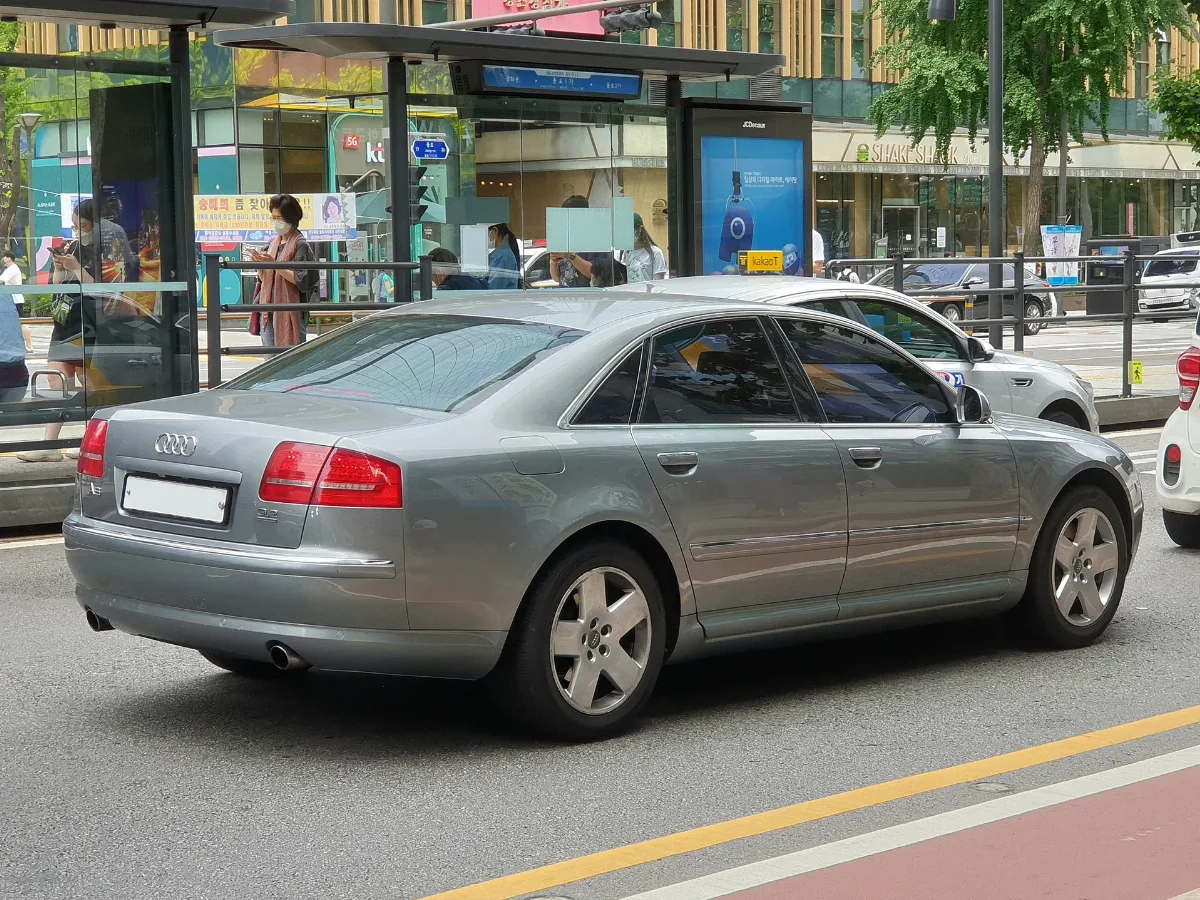 Audi A8 3.2 Quattro D3 Quartz Grey Metallic (2)