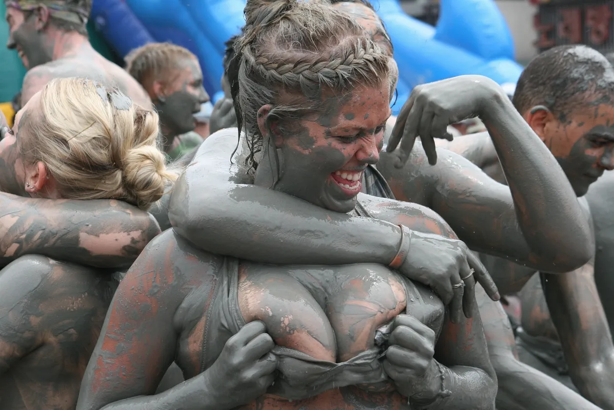 Boryeong Mud Festival Girls