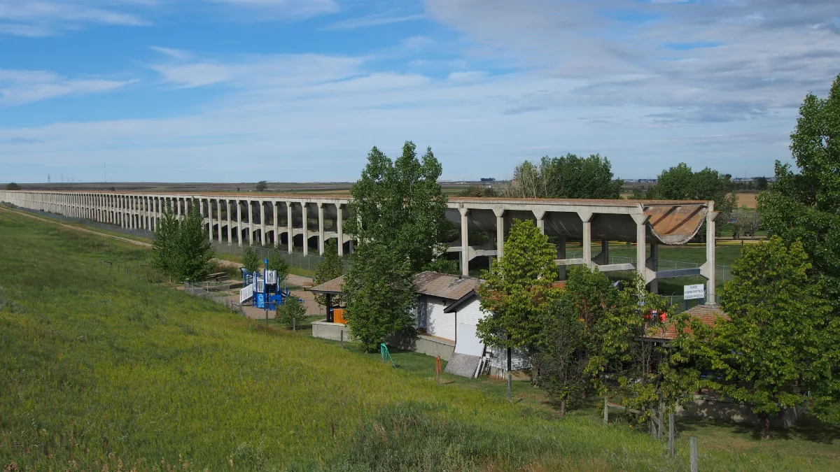 Brooks Aqueduct (14962654720)