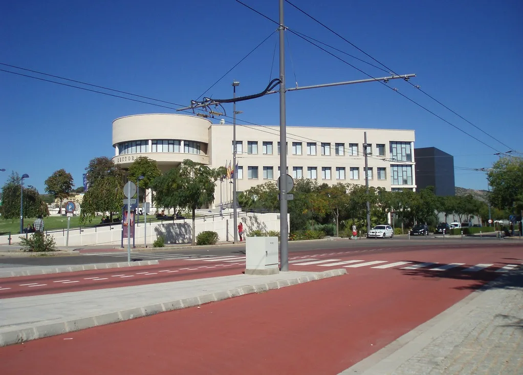 Bus Lanes And Trolleybus Wires At University Terminus In Castellón