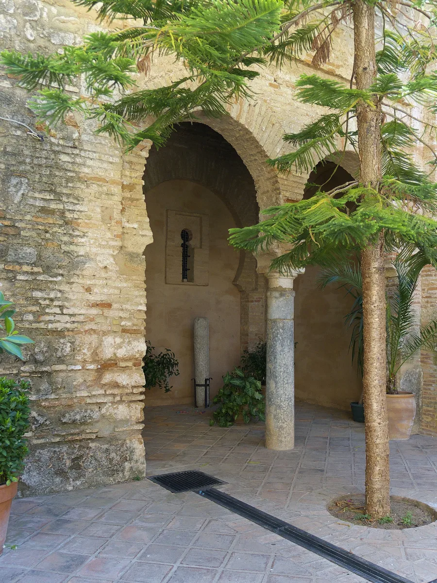 Iglesia De Ntra. Sra. De La Granada. Niebla (Huelva)