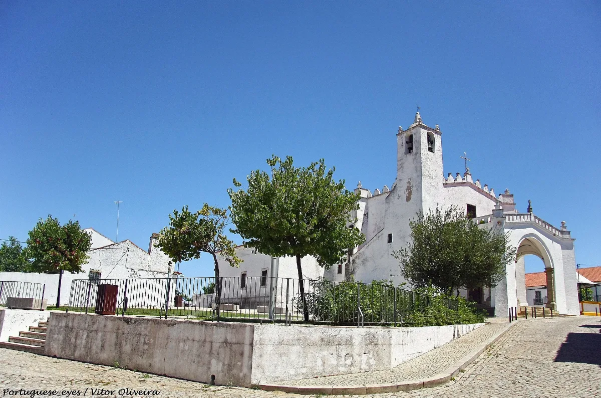 Igreja Matriz De Vimieiro Portugal (17393580314)