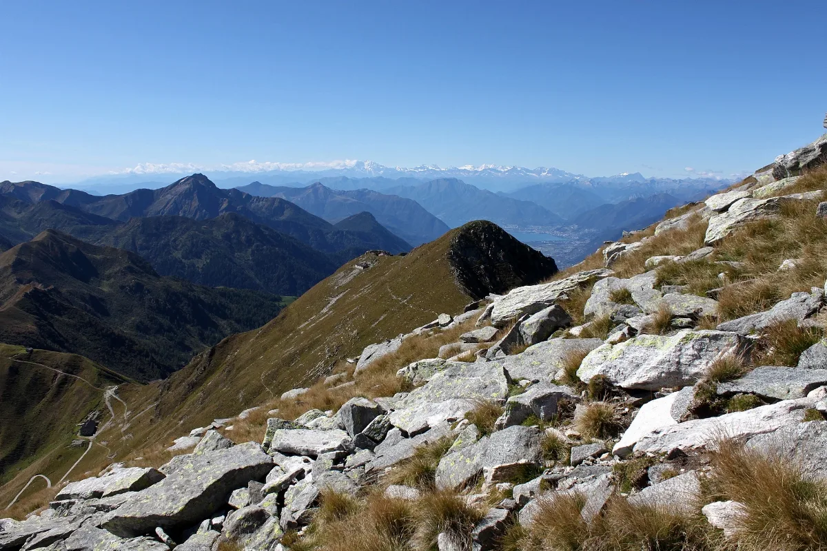 Im Grenzland Zwischen Schweiz Und Italien