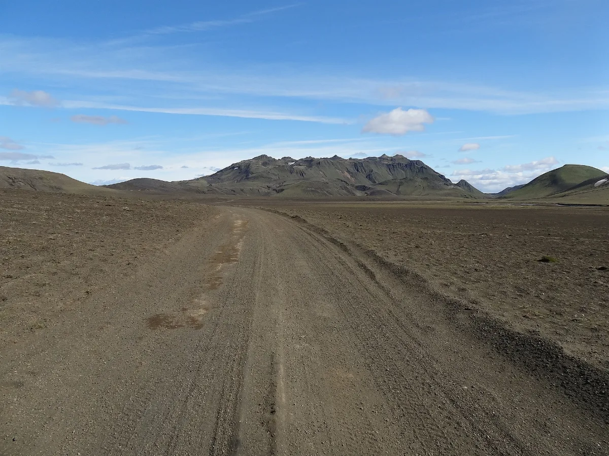 Island 2013 511 Strasse F225 Abzweig 1 Landmannalaugar (9505143788)