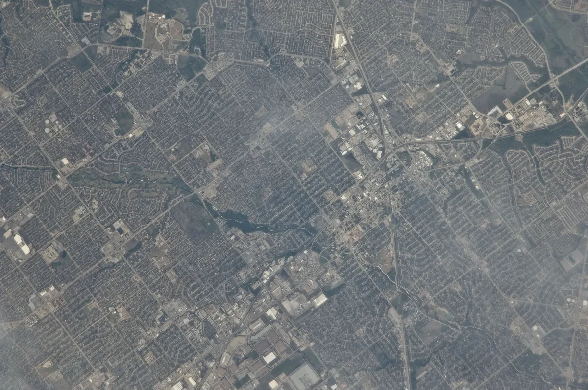 Iss023 E 17000 View Of Earth