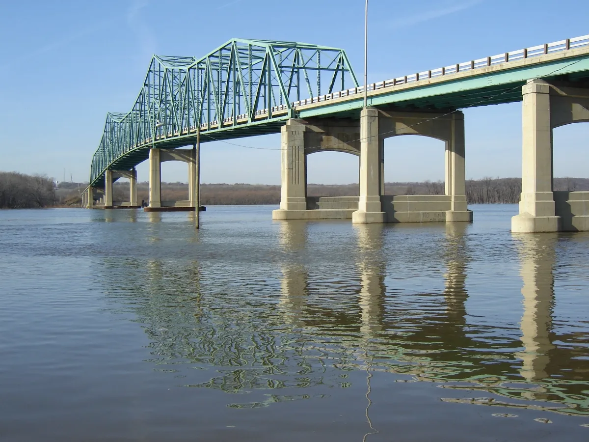 Lacon Bridge 1