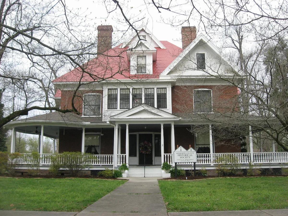 Moore House In Charleston