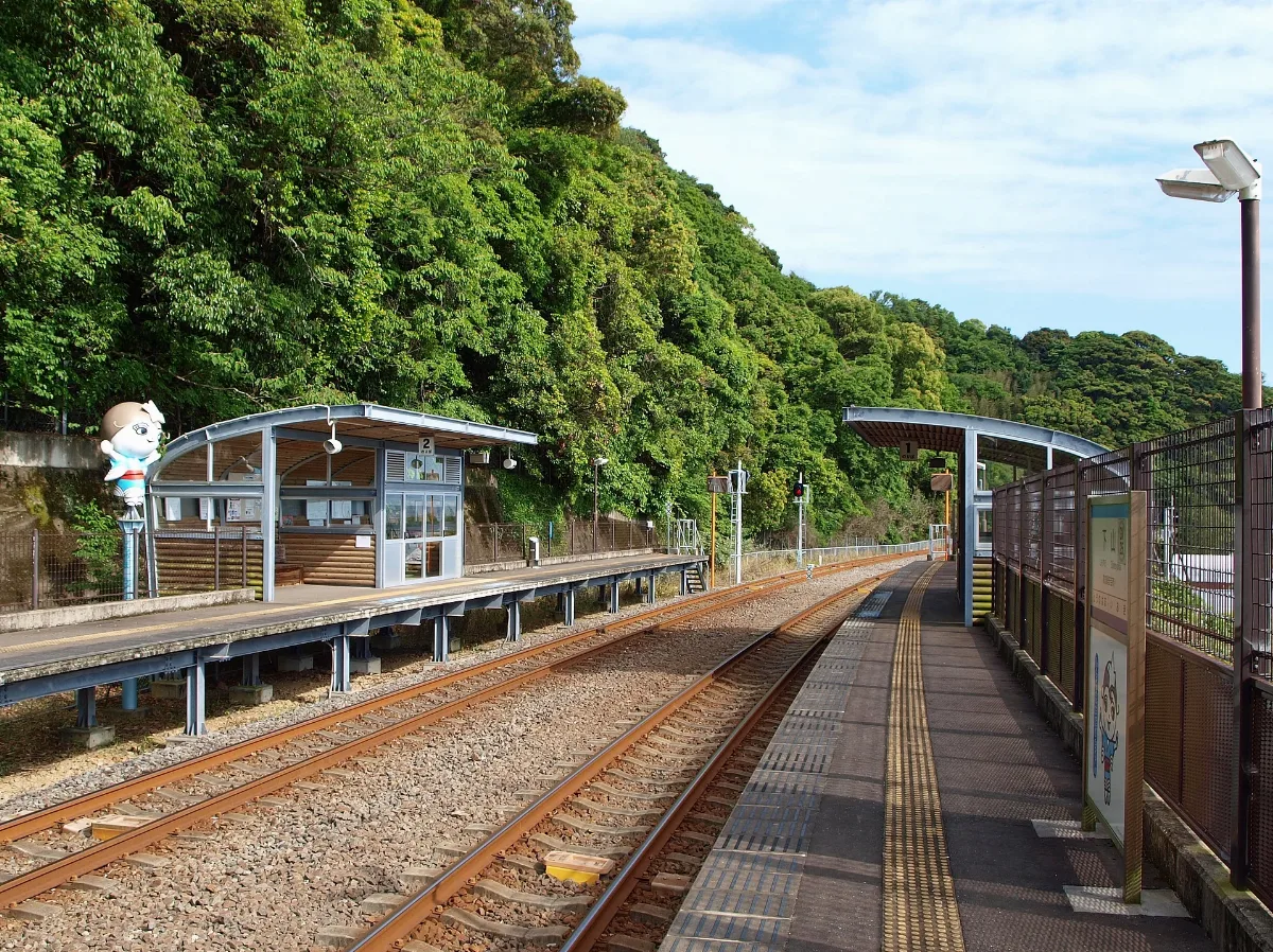 Shimoyama Station Kochi 03
